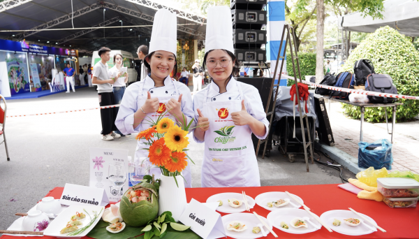 Lễ hội ẩm thực chay ở TP.HCM khai mạc: Chủ nhật có hoạt động gì đặc sắc? Lễ hội ẩm thực chay ở TP.HCM khai mạc: Chủ nhật có hoạt động gì đặc sắc?