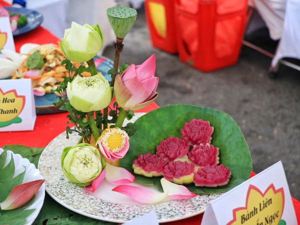 Kỷ lục Việt Nam: 200 món chay từ sen tại lễ hội ẩm thực chay ở TP.HCM