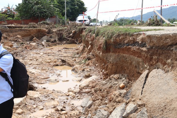 Vụ vỡ hồ chứa nước ở Tuy Phong: Chủ tịch UBND tỉnh yêu cầu điều tra, làm rõ