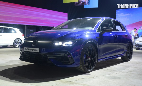 Volkswagen Golf R Performance phiên bản 'vạn người mê', giá gần 1,9 tỉ có gì khác biệt?