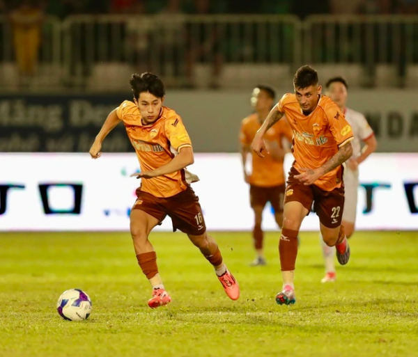 HAGL: Đời thay đổi khi… lối chơi thay đổi, những thống kê gây sốc HAGL: Đời thay đổi khi… lối chơi thay đổi, những thống kê gây sốc