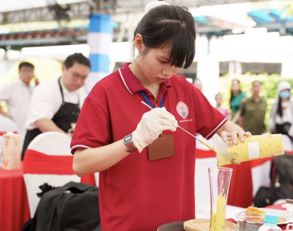 Độc đáo những thức uống 'xanh' xuất hiện ở lễ hội ẩm thực chay 2025 tại TP.HCM