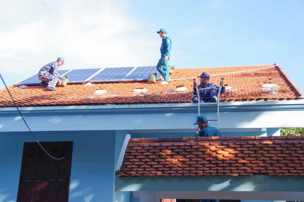 Hơn 3.000 ngư dân tránh bão Kalmaegi ở đặc khu Trường Sa Hơn 3.000 ngư dân tránh bão Kalmaegi ở đặc khu Trường Sa