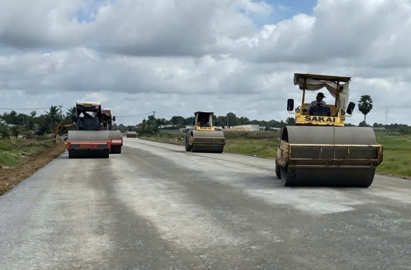 Hình hài cầu Đại Ngãi 1 nối Cần Thơ và Vĩnh Long sau 1 năm khởi công Hình hài cầu Đại Ngãi 1 nối Cần Thơ và Vĩnh Long sau 1 năm khởi công