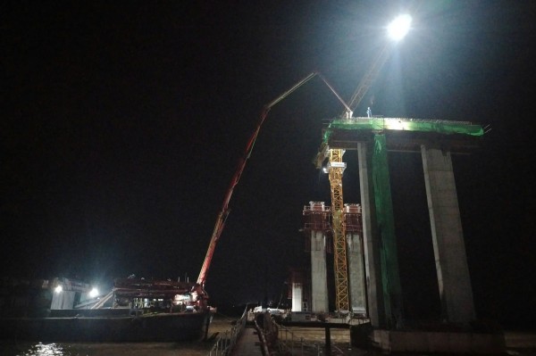 Hình hài cầu Đại Ngãi 1 nối Cần Thơ và Vĩnh Long sau 1 năm khởi công Hình hài cầu Đại Ngãi 1 nối Cần Thơ và Vĩnh Long sau 1 năm khởi công