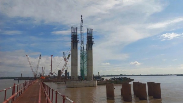 Hình hài cầu Đại Ngãi 1 nối Cần Thơ và Vĩnh Long sau 1 năm khởi công Hình hài cầu Đại Ngãi 1 nối Cần Thơ và Vĩnh Long sau 1 năm khởi công