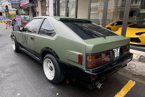 Chán siêu xe, ông Đặng Lê Nguyên Vũ tậu xế cổ Toyota Celica gần 50 tuổi Chán siêu xe, ông Đặng Lê Nguyên Vũ tậu xế cổ Toyota Celica gần 50 tuổi