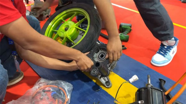 Đề xuất hoán cải xe máy sử dụng động cơ đốt trong sang động cơ điện Đề xuất hoán cải xe máy sử dụng động cơ đốt trong sang động cơ điện