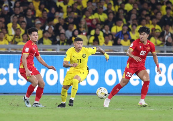 Nóng: Báo Argentina phanh phui thêm nguồn gốc sao nhập tịch Malaysia, chỉ thẳng FAM dối trá Nóng: Báo Argentina phanh phui thêm nguồn gốc sao nhập tịch Malaysia, chỉ thẳng FAM dối trá