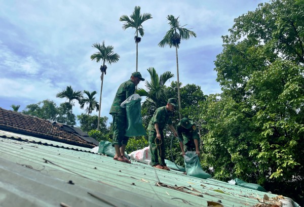 Đà Nẵng khẩn trương sơ tán dân, ứng phó bão Kalmaegi trước ngày 6.11 Đà Nẵng khẩn trương sơ tán dân, ứng phó bão Kalmaegi trước ngày 6.11