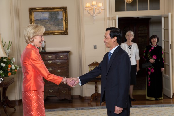 'Đại sứ vải thiều' Lương Thanh Nghị: 'Ngoại giao là nghề, là nghiệp' 'Đại sứ vải thiều' Lương Thanh Nghị: 'Ngoại giao là nghề, là nghiệp'