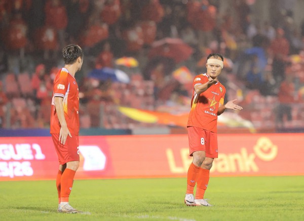 Trọng Hoàng: Chiến binh thủ lĩnh, tuổi tác chỉ là con số Trọng Hoàng: Chiến binh thủ lĩnh, tuổi tác chỉ là con số