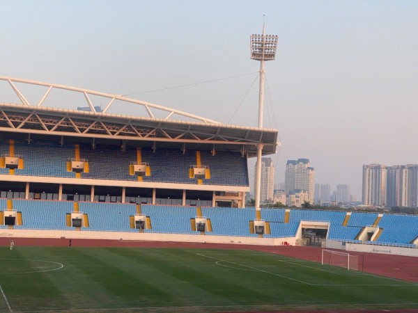 Sân Mỹ Đình không còn lo bị ‘tàn phá’ sau concert ca nhạc, cỏ sẽ không bị chết Sân Mỹ Đình không còn lo bị ‘tàn phá’ sau concert ca nhạc, cỏ sẽ không bị chết