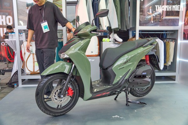 3 điểm thay đổi đáng chú ý trên Honda SH 2026 so với đời 2023 3 điểm thay đổi đáng chú ý trên Honda SH 2026 so với đời 2023