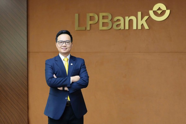 Biên tập viên Quang Việt nhận nhiệm vụ mới Biên tập viên Quang Việt nhận nhiệm vụ mới