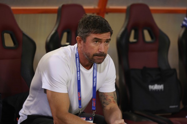 CLB Hà Nội chơi hay: HLV Harry Kewell tặng quà vô giá cho đội tuyển Việt Nam CLB Hà Nội chơi hay: HLV Harry Kewell tặng quà vô giá cho đội tuyển Việt Nam