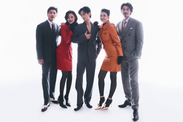 Trần Nghĩa khoe vẻ điển trai