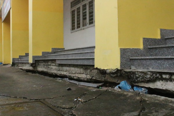 Phường lún nhanh nhất TP.HCM 'chìm' gần 1 mét: Nhiều nhà dân nứt tường, vỡ nền Phường lún nhanh nhất TP.HCM 'chìm' gần 1 mét: Nhiều nhà dân nứt tường, vỡ nền