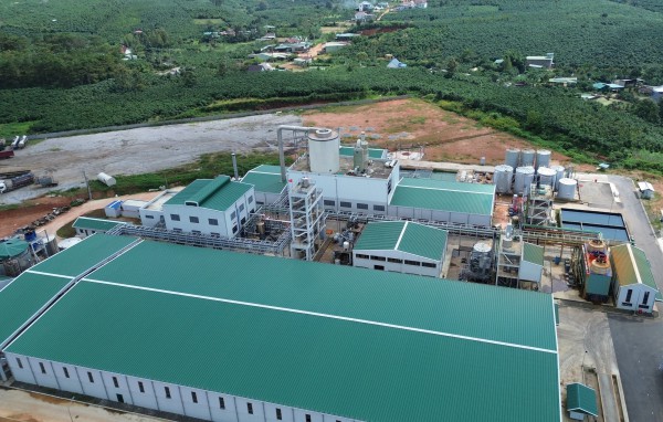 Nổ bình chứa a xít, 2 công nhân tử vong