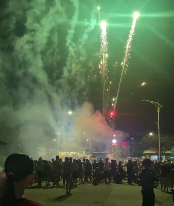 Ngư dân Lý Sơn dũng cảm cứu người: 'Lúc đó không kịp sợ'