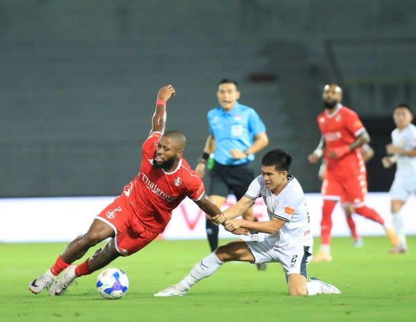 CLB Hải Phòng thắng dễ Đà Nẵng: Bước vào kỳ nghỉ dịp FIFA Days, người vui kẻ buồn