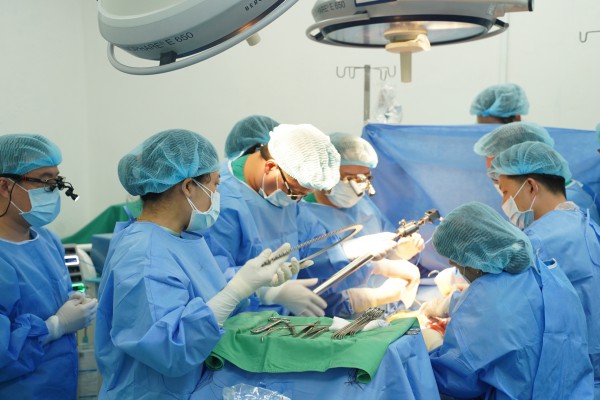 Cô gái trẻ với quyết định cao cả 'hiến tạng của ba mình'