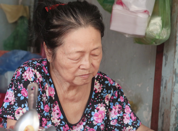 Loạt quán ăn ngon ở TP.HCM 'gây sốt' có bà chủ… độc thân vui tính