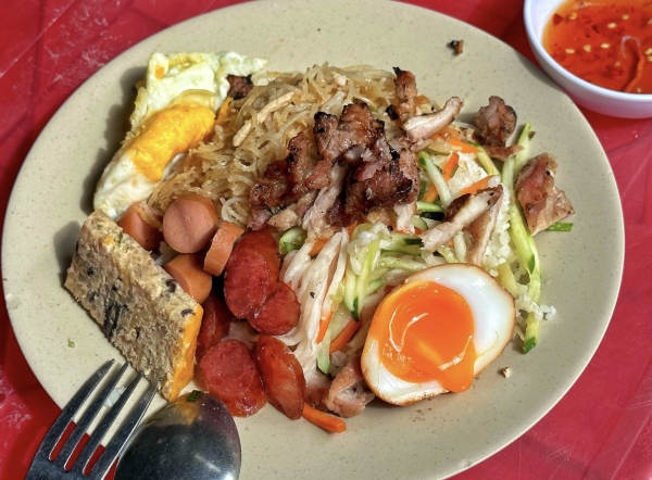 Loạt quán ăn ngon ở TP.HCM 'gây sốt' có bà chủ… độc thân vui tính