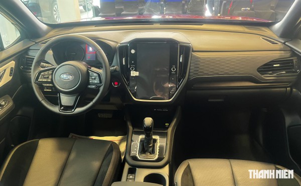 Subaru Forester 2025 nhập Nhật, chốt giá từ 1,299 tỉ tại Việt Nam