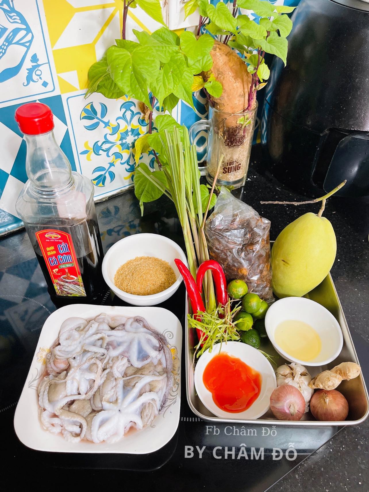 Bạch tuộc làm theo cách này ngon "không lối thoát"