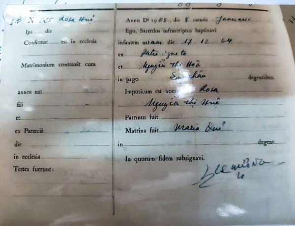 Hơn 60 năm sống ở trời Âu, người phụ nữ quay về cố hương tìm mẹ Việt