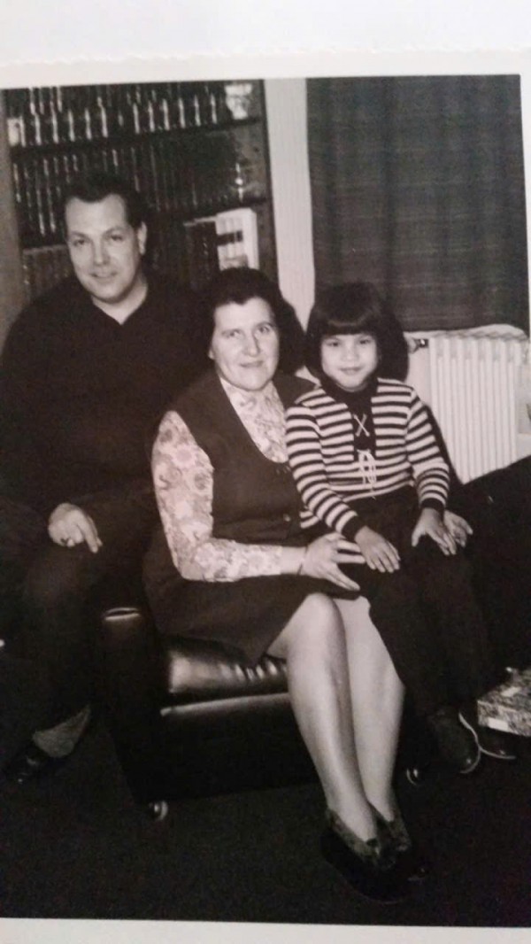 Hơn 60 năm sống ở trời Âu, người phụ nữ quay về cố hương tìm mẹ Việt