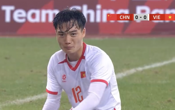 Nóng: Bùi Vĩ Hào tái xuất, Minh Phúc giúp U.23 Việt Nam thắng ngoạn mục U.23 Trung Quốc Nóng: Bùi Vĩ Hào tái xuất, Minh Phúc giúp U.23 Việt Nam thắng ngoạn mục U.23 Trung Quốc