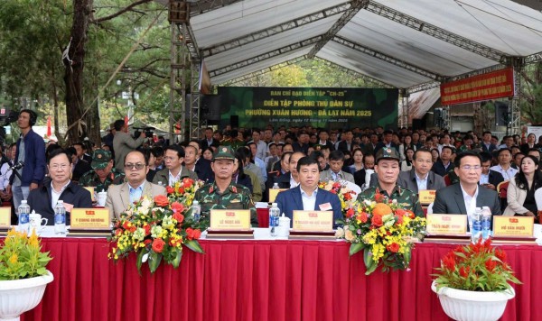 Lâm Đồng: 500 người tham gia diễn tập phòng thủ dân sự tại hồ Tuyền Lâm