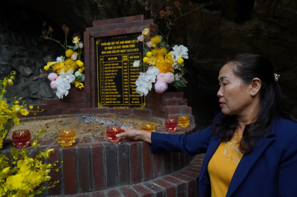 Khánh thành công trình tôn tạo Di tích quốc gia đặc biệt Hang Tám Cô