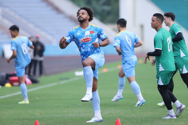 Điều HLV Kim Sang-sik còn thiếu ở đội tuyển Việt Nam Điều HLV Kim Sang-sik còn thiếu ở đội tuyển Việt Nam