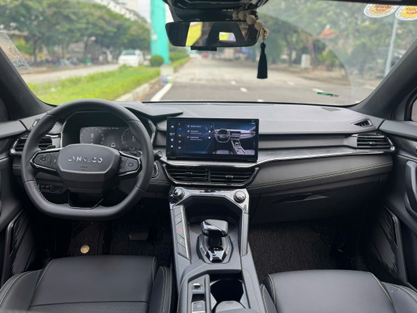 Xe Trung Quốc Lynk & Co 06 rớt giá gần 150 triệu sau chưa đầy 1 năm