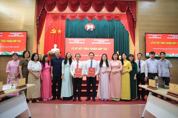 Cần cơ chế cụ thể phát huy khối đại đoàn kết toàn dân tộc Cần cơ chế cụ thể phát huy khối đại đoàn kết toàn dân tộc