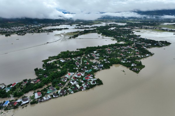 Khánh Hòa: Ngập lụt từ miền núi đến đồng bằng Khánh Hòa: Ngập lụt từ miền núi đến đồng bằng