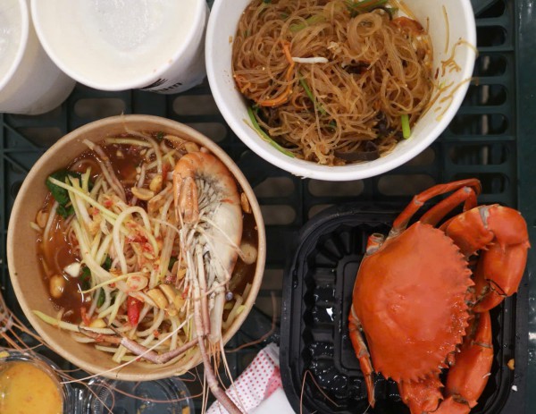 Khai mạc lễ hội ẩm thực cua Cà Mau ở TP.HCM: Ùn ùn thực khách tìm đến Khai mạc lễ hội ẩm thực cua Cà Mau ở TP.HCM: Ùn ùn thực khách tìm đến