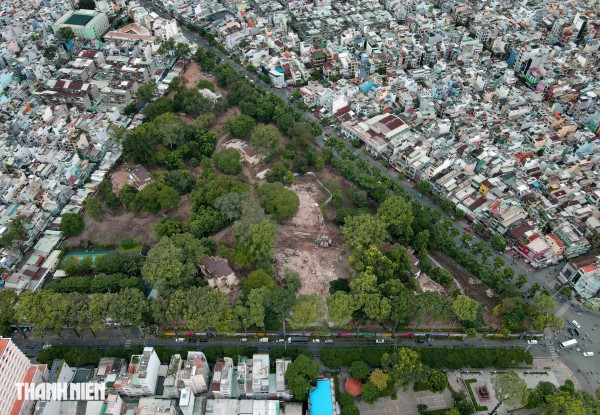 TP.HCM tháo dỡ 3 biệt thự trong khu đất số 1 Lý Thái Tổ TP.HCM tháo dỡ 3 biệt thự trong khu đất số 1 Lý Thái Tổ