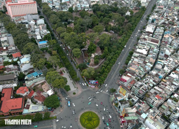 TP.HCM tháo dỡ 3 biệt thự trong khu đất số 1 Lý Thái Tổ TP.HCM tháo dỡ 3 biệt thự trong khu đất số 1 Lý Thái Tổ
