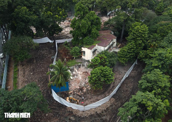 TP.HCM tháo dỡ 3 biệt thự trong khu đất số 1 Lý Thái Tổ TP.HCM tháo dỡ 3 biệt thự trong khu đất số 1 Lý Thái Tổ