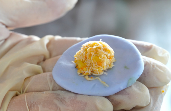 Ngỡ ngàng chè cua Cà Mau: Món 'nghe sợ' nhưng ăn vào… mê luôn Ngỡ ngàng chè cua Cà Mau: Món 'nghe sợ' nhưng ăn vào… mê luôn