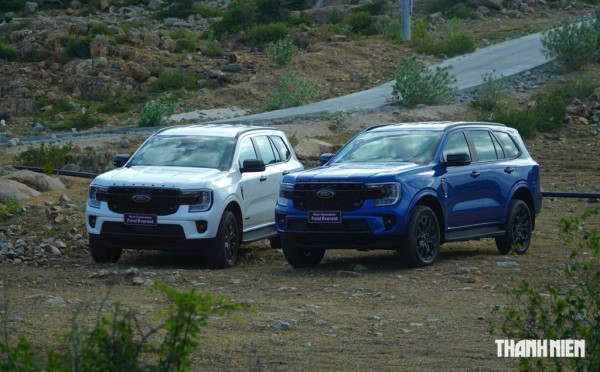 SUV 7 chỗ: Doanh số Ford Everest tiếp tục bỏ xa Toyota Fortuner