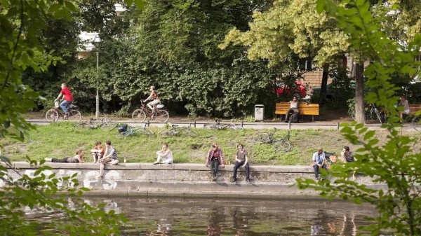 Phố đêm ở quận 4 cũ bất ngờ vào top 10 con đường hấp dẫn nhất thế giới