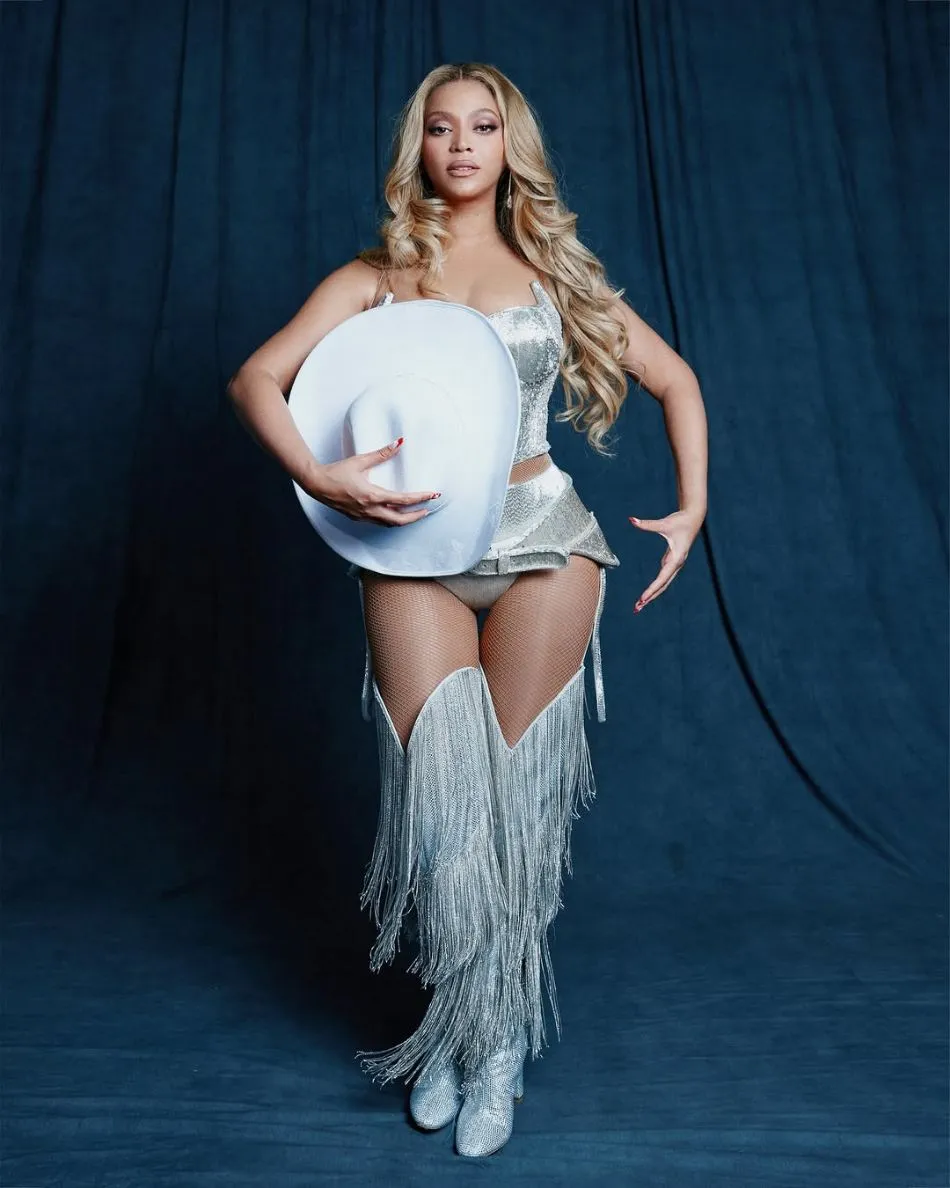 Những nghệ sĩ ăn mặc đẹp nhất thế kỷ 21