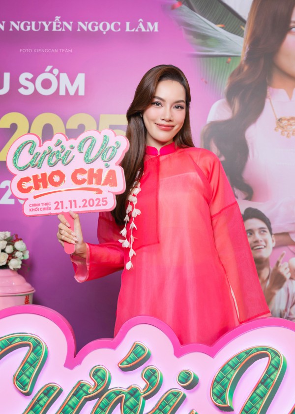 Dàn sao Việt khoe sắc ngày công chiếu phim Dàn sao Việt khoe sắc ngày công chiếu phim