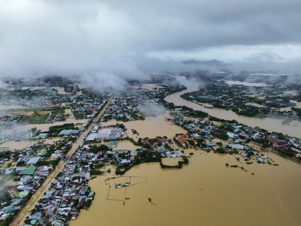 Nha Trang mênh mông biển nước vì lũ chồng lũ