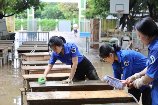 Khánh Hòa hỗ trợ 60 triệu đồng/hộ bị sập nhà